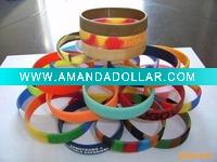 Wholesale 2011 fashion cartoon silicone bracelets