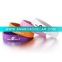 Wholesale Paypal,2011 Company offer customized silicone wristband