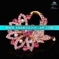 Wholesale fashion crystal brooch
