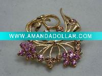 Fashion brooch