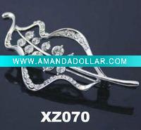 Wholesale fashion alloy brooches xz070