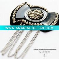 Wholesale Fashion Design Butterfly tie,bead and Chain Brooch