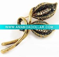 fashion brooch