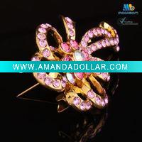 Elegant Pin Brooch with Pink