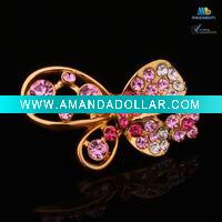 New fashion crystal brooch