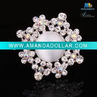 Wholesale 2011 Fashion Crystal Brooches