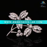 Wholesale 2011 New fashion crystal brooch