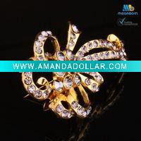 Wholesale Fashion Crystal Flower Brooch