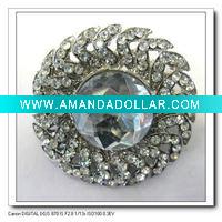 round brooch