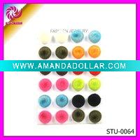 2010 plastic earring