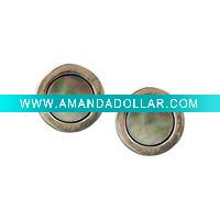 Fashion stud earring