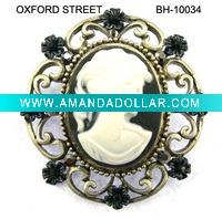 pin brooch
