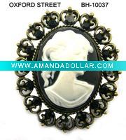 pin brooch