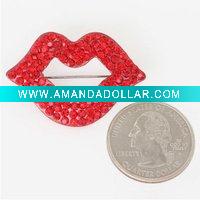 kiss brooch