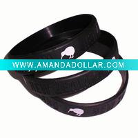 Wholesale Fashion bracelet with debossed logo