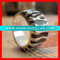 2011 rings jewellery