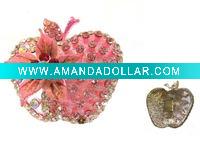 Wholesale 2010 fashion rhinestone brooch