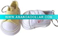Wholesale new desion fashion mini shoe keychain