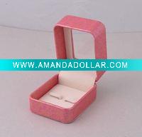 Rectangular shaped necklace case with window