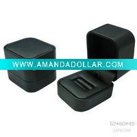 jewelry box leather