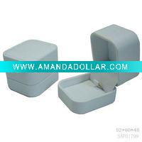 jewelry box leather