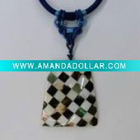 Wholesale fashion mosaic shell pendant