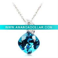 Wholesale 2011 fashion crystal and alloy necklaces