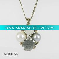 Pendant necklace