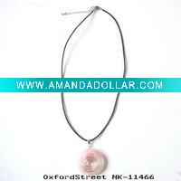 Wholesale 2011 fashion glass necklace