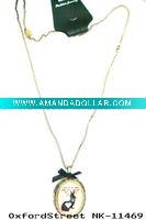 Wholesale 2011 fashion charm necklace