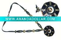 Wholesale 2011 Newest enamel round pendant alloy necklace