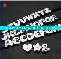 Wholesale fashion letter charm