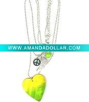 Wholesale fashion shell pendant