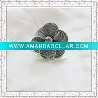 Wholesale Flower design fashion alloy ladies rings