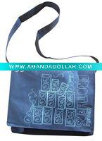 non-woven shoulder bag