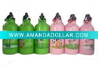 kids drinking water bottle