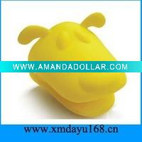 Wholesale Yellow Silicone Oven Mitts in Animal Shape