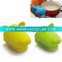 Wholesale (Innovation Products)Silicon Oven Mitt with Fancy dog Shape,Animal Shape Kitchen Mitt,Oven Glove,Pot holder