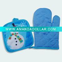 Christmas oven glove
