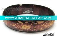 Wooden bangle, carved colorful pattern