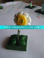 Wholesale plants zombies polyresin marigold figurine home decoration