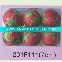 Xmas tree panit on Xmas ball