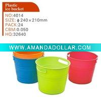 Plastic ice bucket