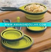 Wholesale 2011 newest design with handle Silicon collapsible colander