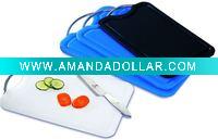 plastic cutting board