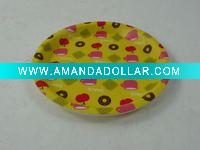 plastic plates and dishes