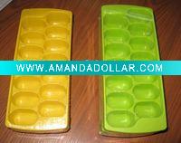 PLASTIC ICE CUBE TRAY