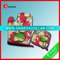 Wholesale The most popular print oven mitt with good quality