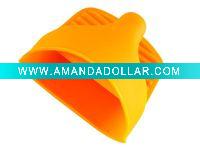 silicone oven mitt