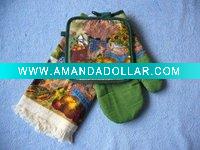 oven mitt and potholder